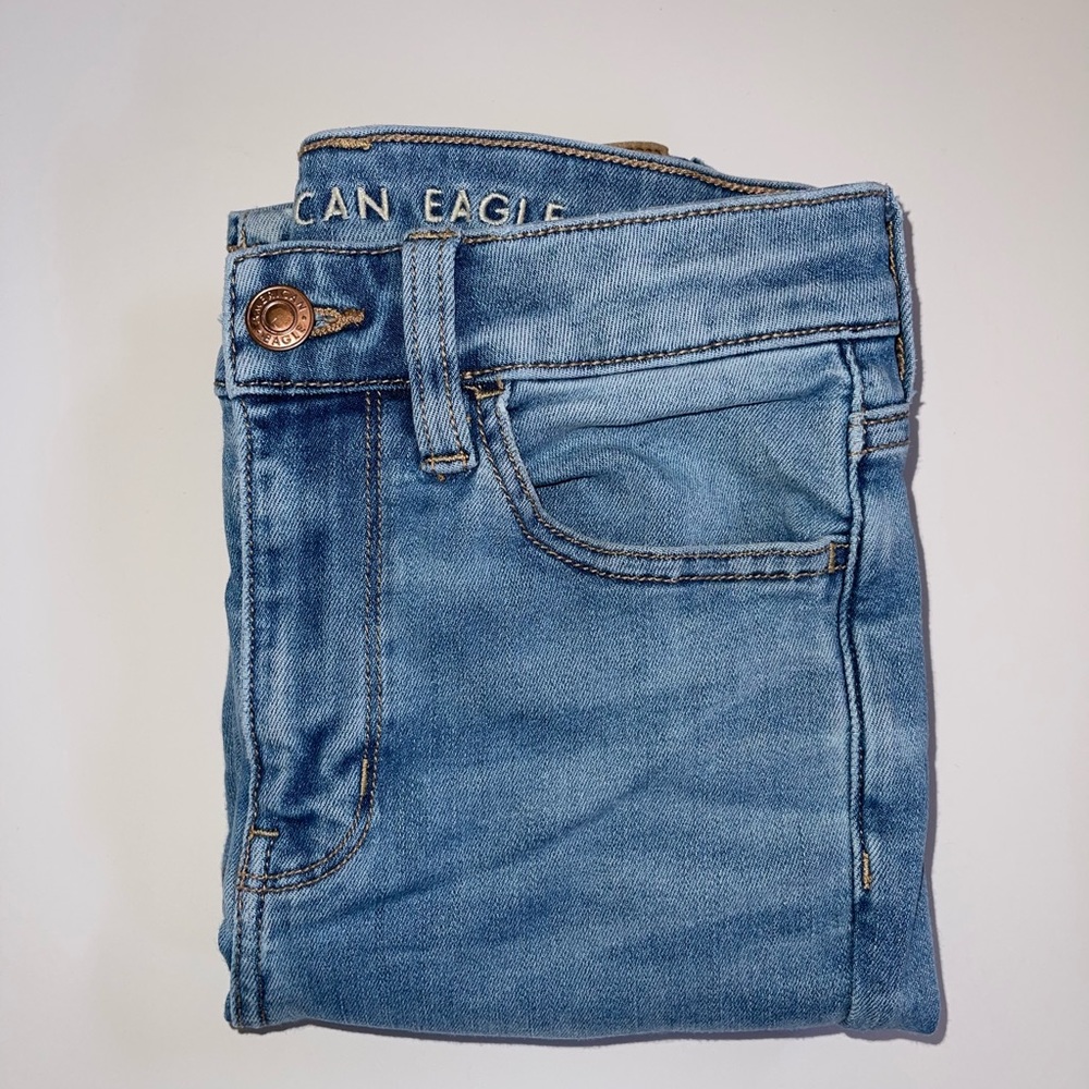 American Eagle Super High Waisted Jeans